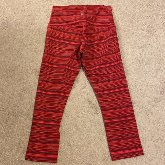Lululemon tights - Picture 2 of 3